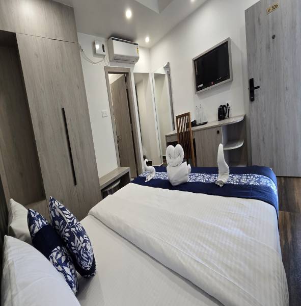 Executive Room
